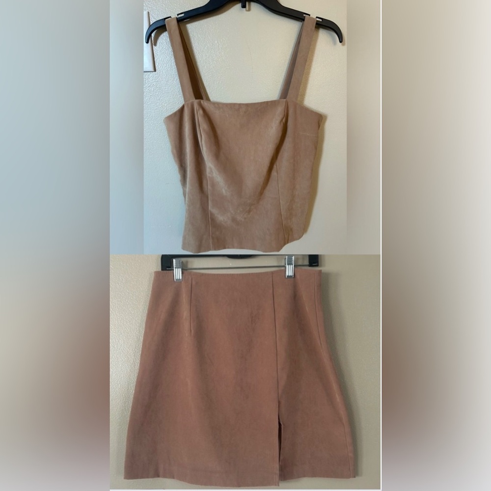 VINTAGE | Women's Two Piece Halter and Skirt Set Size 8
